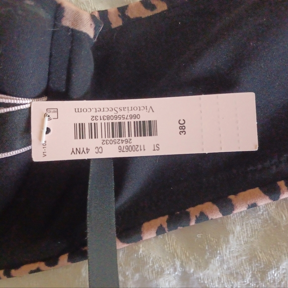 Victoria Secret bra - Picture 9 of 9